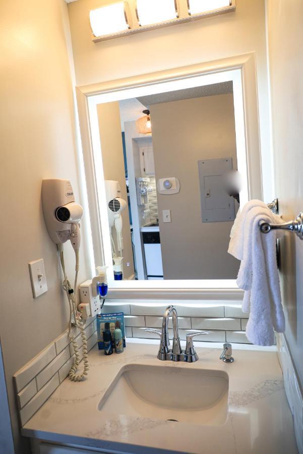 Searenity By The Sea - Luxury & Romance Await Surfside Beach Exteriör bild